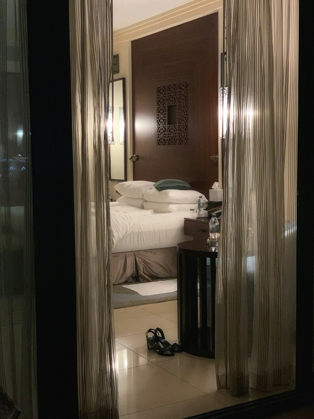 Romantic Honeymoon Suite